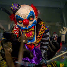 home intruder poses as clown statue