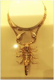 the tom ford scorpion necklace