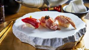 15 Omakase Restaurants in Chicago for Pristine Sushi