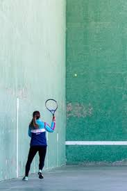 Playing with two racquets is detrimental to the game, and looks quite silly. Free Icon Racquetball Racquet