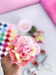 how to make easy tissue paper flowers
