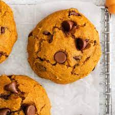 https://meaningfuleats.com/gluten-free-classic-pumpkin-chocolate-chip-cookies-dairy-free/ gambar png