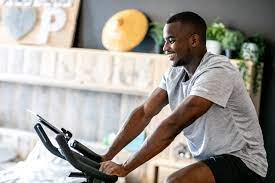 the top 10 benefits of indoor cycling