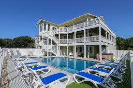 outer banks als with pools