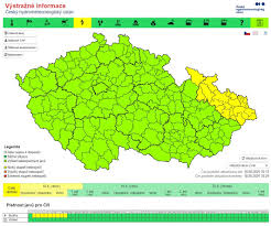 Intenzita srážek je odlišena jednotlivými barvami. Vystraha Na Silne Bourky V Olomouckem A Moravskoslezskem Kraji 18 8 2020 Kurzy Cz