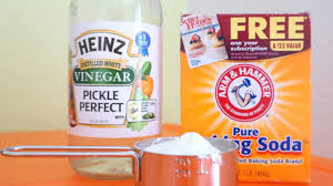 6 ways to use baking soda and vinegar