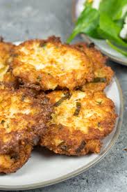 Maryland crab cakes recipe little filler sally s baking addiction from cdn.sallysbakingaddiction.comserve with coarse mustard on the plate or your favorite mustard sauce. The Best Keto Crab Cakes Under 1 Net Carb Maebells