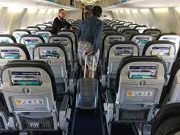 westjet 737 700 main cabin economy