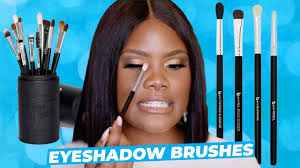 favorite eyeshadow brushes for hooded