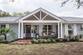 Everyone loves joanna gaines farmhouse paint colors from her magnolia paint line. Copy Joanna S Farmhouse Style 30 Things To Paint White Now Fixer Upper Welcome Home With Chip And Joanna Gaines Hgtv
