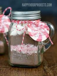 homemade peppermint hot cocoa mix in
