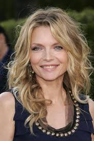 Michelle pfeiffer was born in santa ana, california, to donna jean (née taverna: Michelle Pfeiffer Womens Hairstyles Older Women Hairstyles Cool Hairstyles