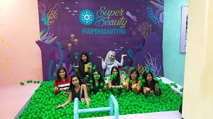 Cewek berhijab cantik selfie di tempat wisata. Cari Tempat Selfie Cantik Super Selfie Semarang Tawarkan Spot Cantik Sigijateng Id