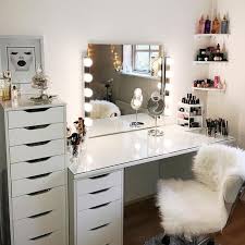 diy makeup vanity hotsell benim k12