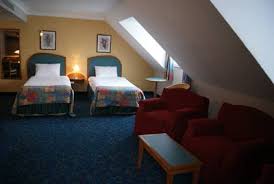 Tourist class motor hotel offers small rooms with a bath or shower and. Comfort Hotel Heathrow Room And Parking Deals For Less