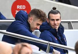 Tottenham hotspur forward gareth bale plans on returning to real madrid once his loan spell in north london ends in the summer. Gareth Bale Branded A Cheerleader On The Bench As Adrian Durham Accuses Jose Mourinho Of Turning Tottenham Spursy Again
