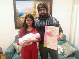 Yash Kannada Actor Wiki Age Height Wife Family