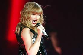 Taylor Swift Hit Technical Difficulties During Show At