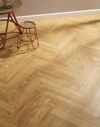 Over 70% new & buy it now; Vintage Chateau Herringbone Nature Oak Laminate Flooring Direct Wood Flooring