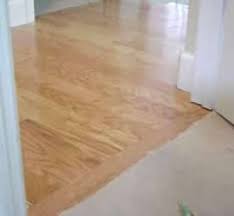 installing hardwood floor moldings