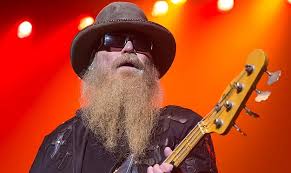Joseph michael dusty hill is an american musician, singer, and songwriter, who is best known as the bassist and secondary lead vocalist of. Pyyxc5nwt4cxim