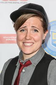 YouTube personality Hannah Hart attends the &#39;Video Game High School&#39; season 2 premiere party at YouTube Space LA on July 24, ... - Hannah%2BHart%2BVideo%2BGame%2BHigh%2BSchool%2BSeason%2BHtiSooO2ykll