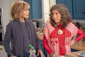Dolly Parton's Grace and Frankie cameo ...