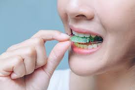 Be sure to brush regularly and how long your retainers last depends on individual factors, such as compliance, hygiene, and extra. Why You Shouldn T Brush Off Wearing Your Retainer Lm Orthodontics Orthodontists