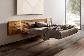Fluttua Wood Bed By Lago
