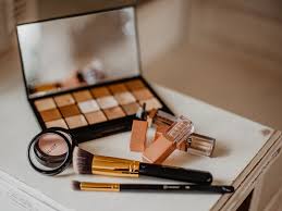 toxic chemicals in makeup how to pick