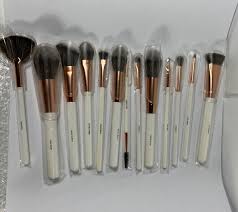 dose of colors make up brushes lot of