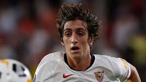 Born in barbate, cádiz, andalusia, gil joined sevilla fc's youth setup in 2012, from hometown side barbate cf. Qsaan8ne Bmywm