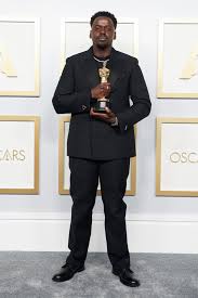British stars anthony hopkins, daniel kaluuya, and emerald fennell were among the oscar winners as hollywood's biggest night took place in los angeles. Ruubkv8mddh2hm