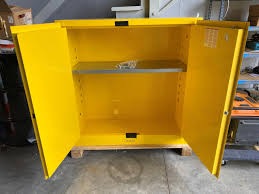 flammable liquid storage cabinets gas