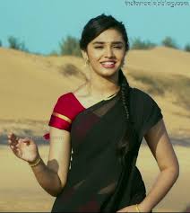 Vijay sethupathi, panja vaisshnav tej, krithi shetty and others. Krithi Shetty Telugu Actress Uppena 6 Hot Saree Pics Indiancelebblog Com