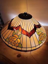 Style Stained Glass Table Lamp