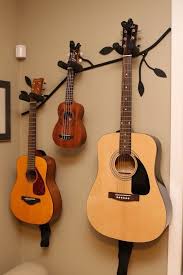 how to hang a guitar on the wall with a