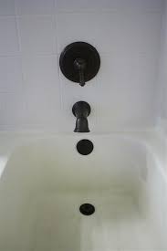 How To Remove Tub Stains Naturally With