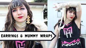 diy cleo de nile mummy wraps and