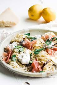 prosciutto pasta with burrata and
