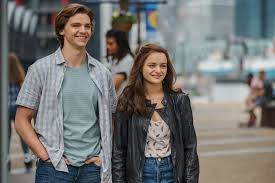 So, i watched the kissing booth on netflix because i had nothing better to do, and why not! Netflix S The Kissing Booth 2 Gets Mixed Reviews People Com