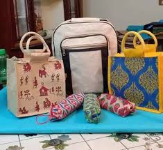 customizable jute gift bags