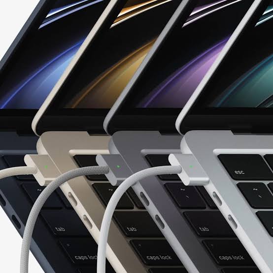 Apple's new MacBook Air has a faster M2 CPU and costs $1,199
