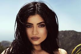 kylie jenner looks totally diffe