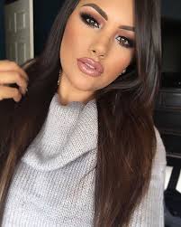 What is the best eye makeup for brown eyes and brown hair? Anastasia Beverly Hills On Instagram Friday Glam Makeupme5 Brows Browwiz In Dark Brown Eyes Brunette Makeup Wedding Makeup For Brunettes Gorgeous Makeup