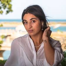 She rose to fame after participating in the television show nouvelle star, the french version of pop idol, in. Camelia Jordana Biographie Actualites Et Emissions France Culture