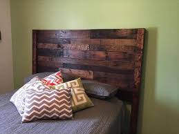Materials you'll need to make a headboard: Pallet Queen Size Bed Headboard