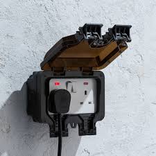 Gang Dp Switched Outdoor Socket