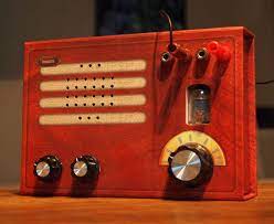 There is an added bonus to the advantages already mentioned in the introduction above. Retro Diy Tube Radio Kit Is Plain Gorgeous Wired