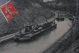 ENTRE VILLE & FLEUVE